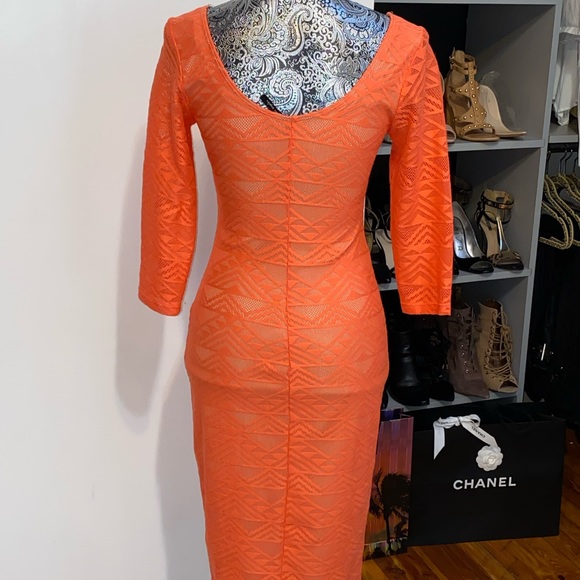 Dress - Picture 3 of 5